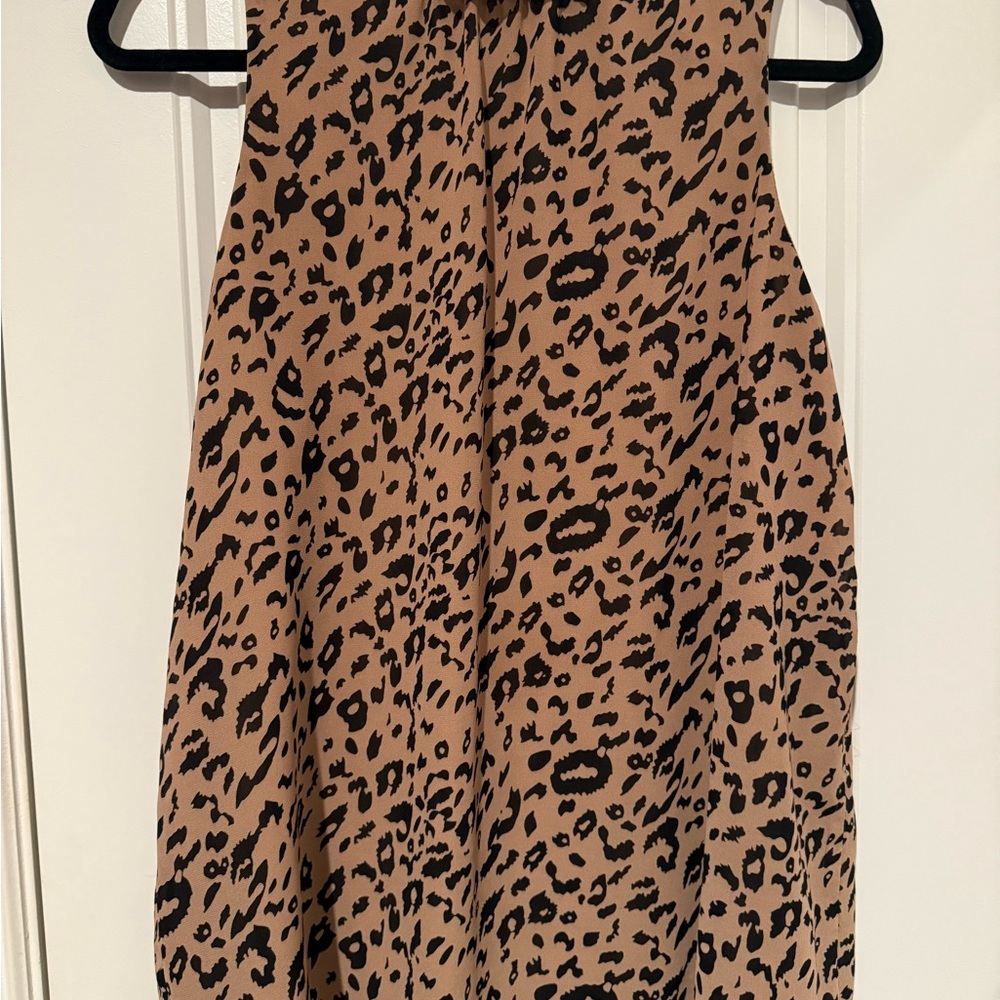 Leopard Print Sleeveless Top